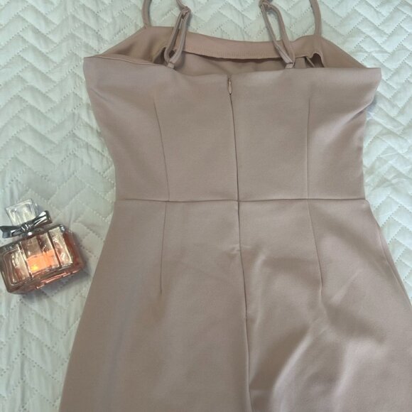 Dynamite Rose Pink Bandeau Dress - Picture 7 of 9